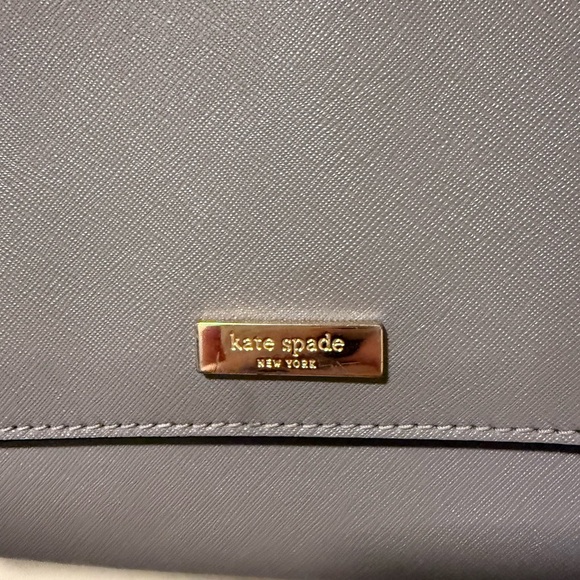 Kate Spade Light Gray Crossbody Bag - Picture 3 of 16